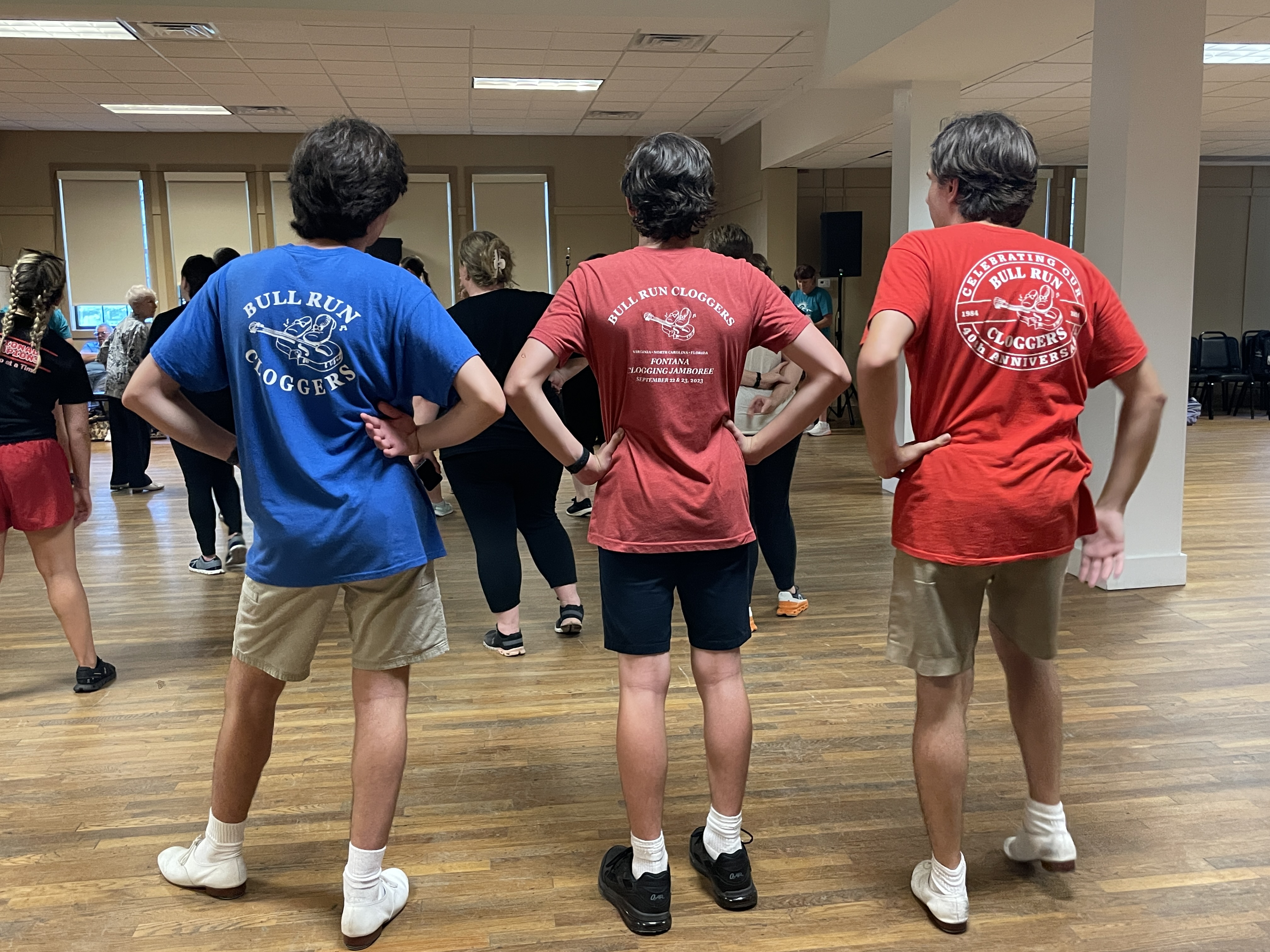 The Bull Run Cloggers Dancing